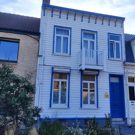 Jolie Maison En Bois Authentique 敦刻尔克 外观 照片